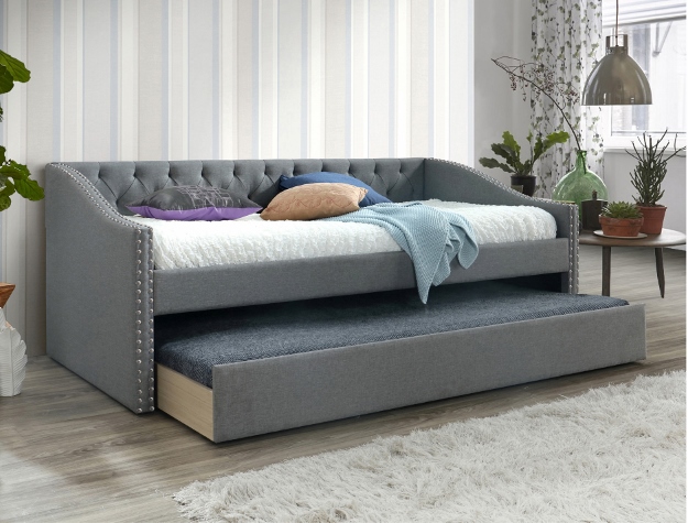 5325 LORETTA DAYBED